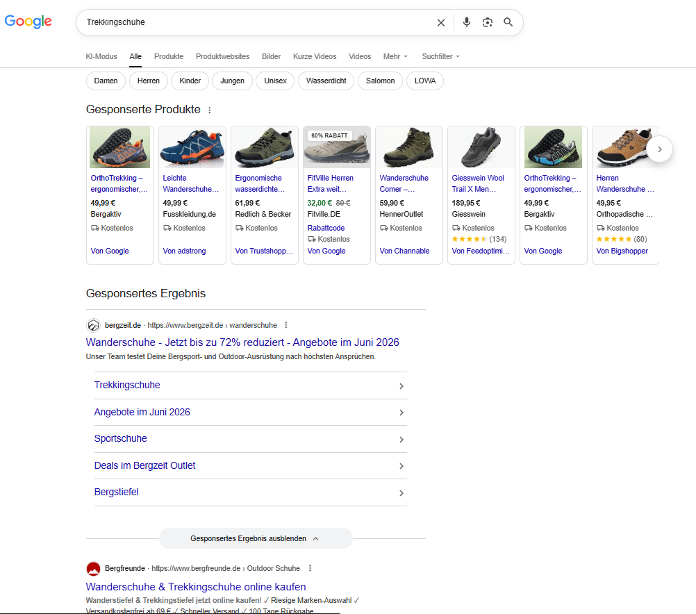 Google-Suchergebnisse für „Trekkingschuhe“ mit Shopping-Anzeigen und gesponserten Produkten.